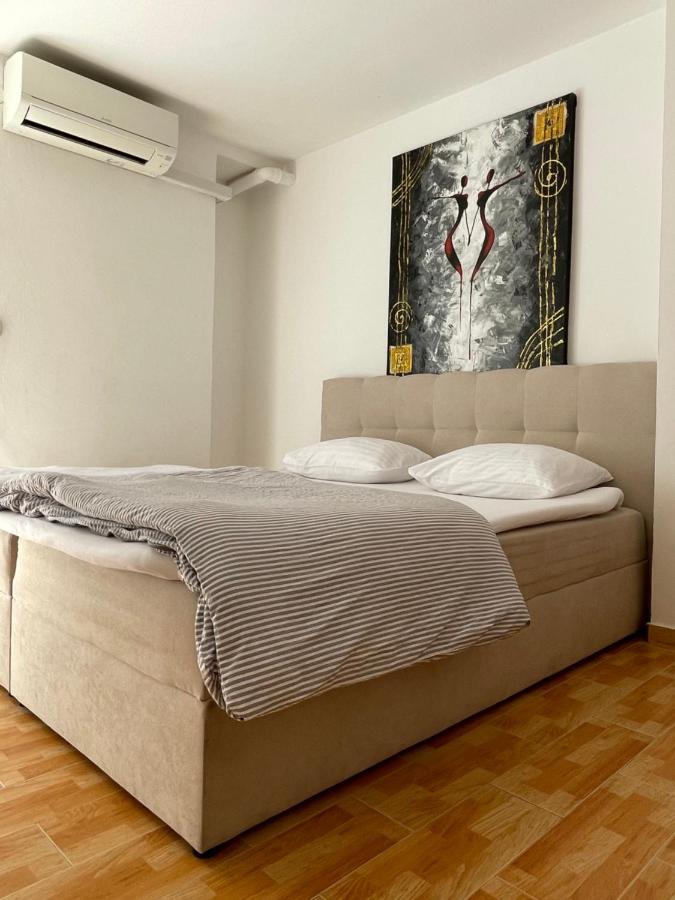 Piazza Apartment ดูบรอฟนิก ภายนอก รูปภาพ