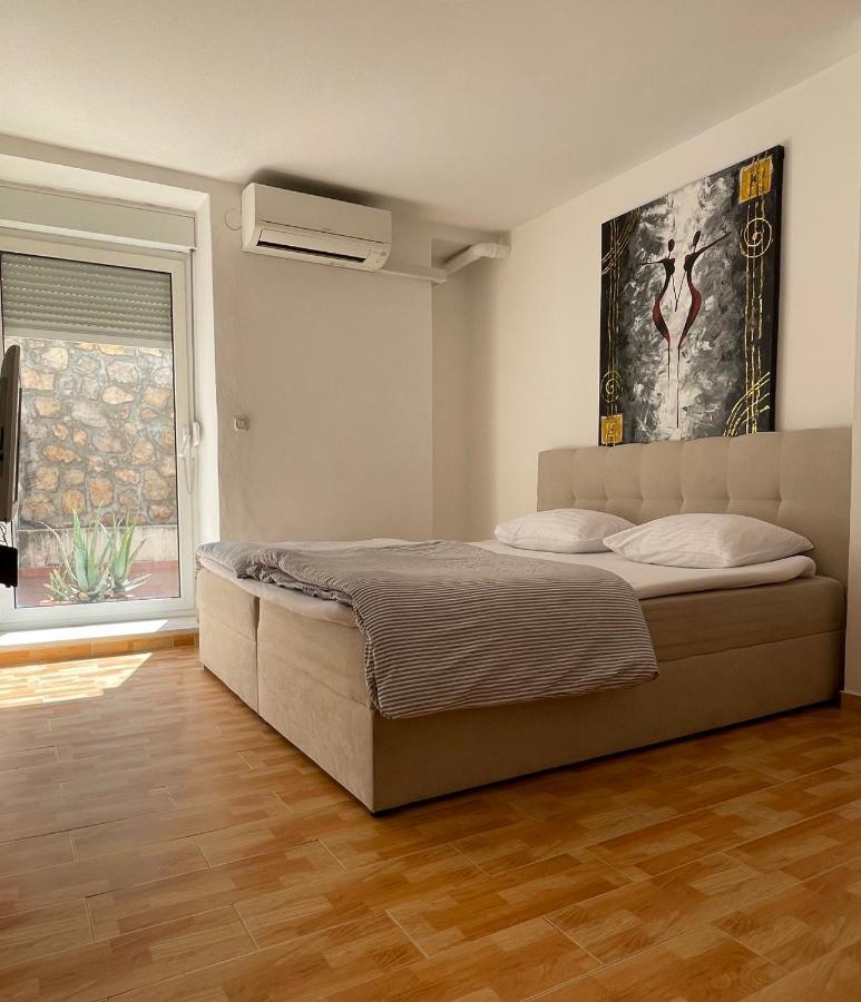Piazza Apartment ดูบรอฟนิก ภายนอก รูปภาพ